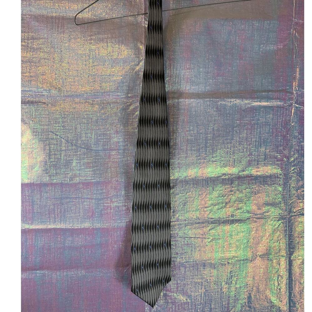 Crescenzo Collection Mens 100% Silk Tie Corporate Professional Vintage